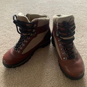 Women’s Timbaland Trekker boots